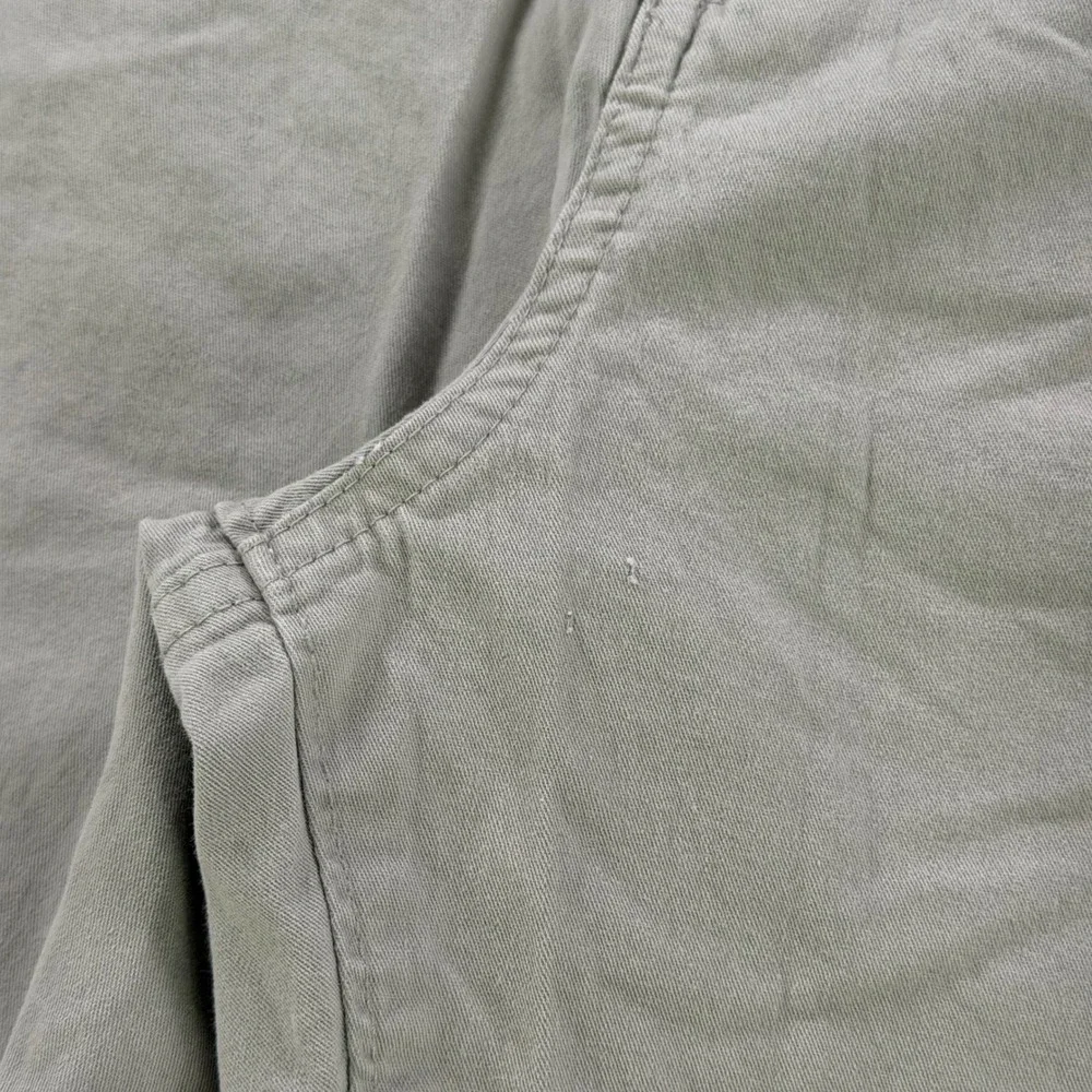 Oakley Regular Fit Chino‎ Shorts Mens 38 Khaki Tan Flat Front Casual Cotton